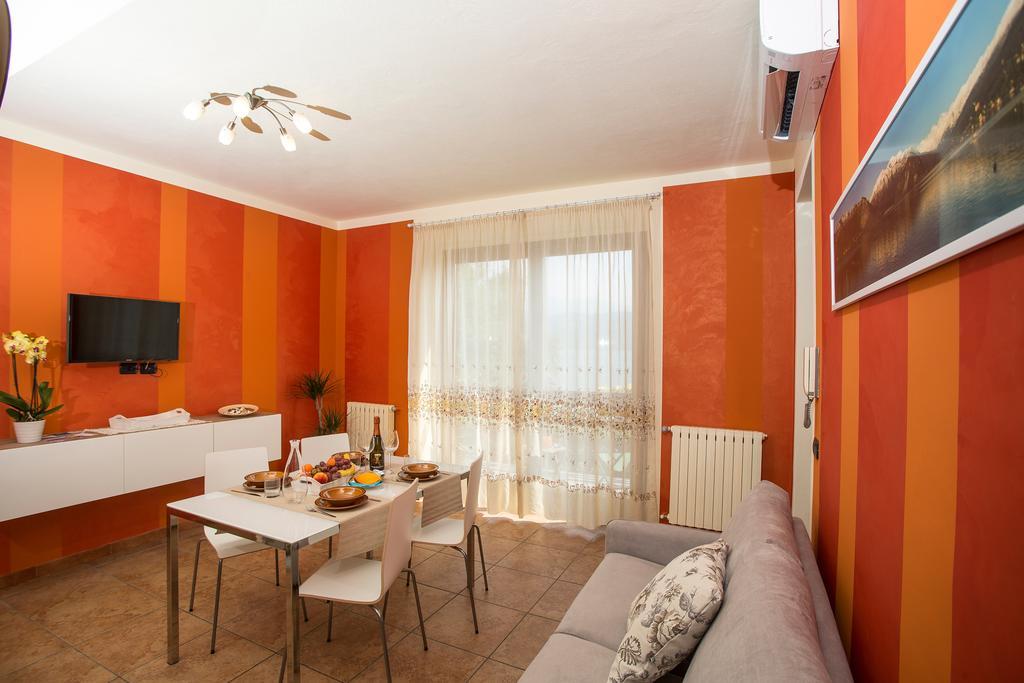 Casa Vacanze La Nautica บาเวโน ภายนอก รูปภาพ